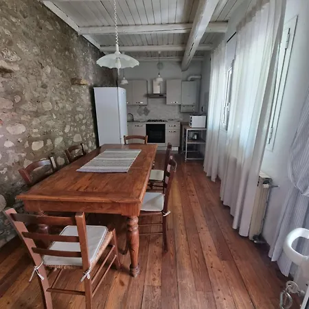 Borgo Antico Apartment