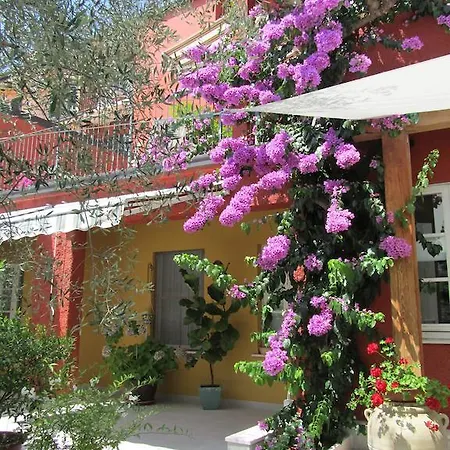 Borgo Antico Apartment Toscolano Maderno
