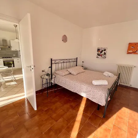 Borgo Antico Apartamento Toscolano Maderno