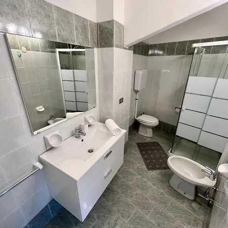 Borgo Antico * Toscolano Maderno